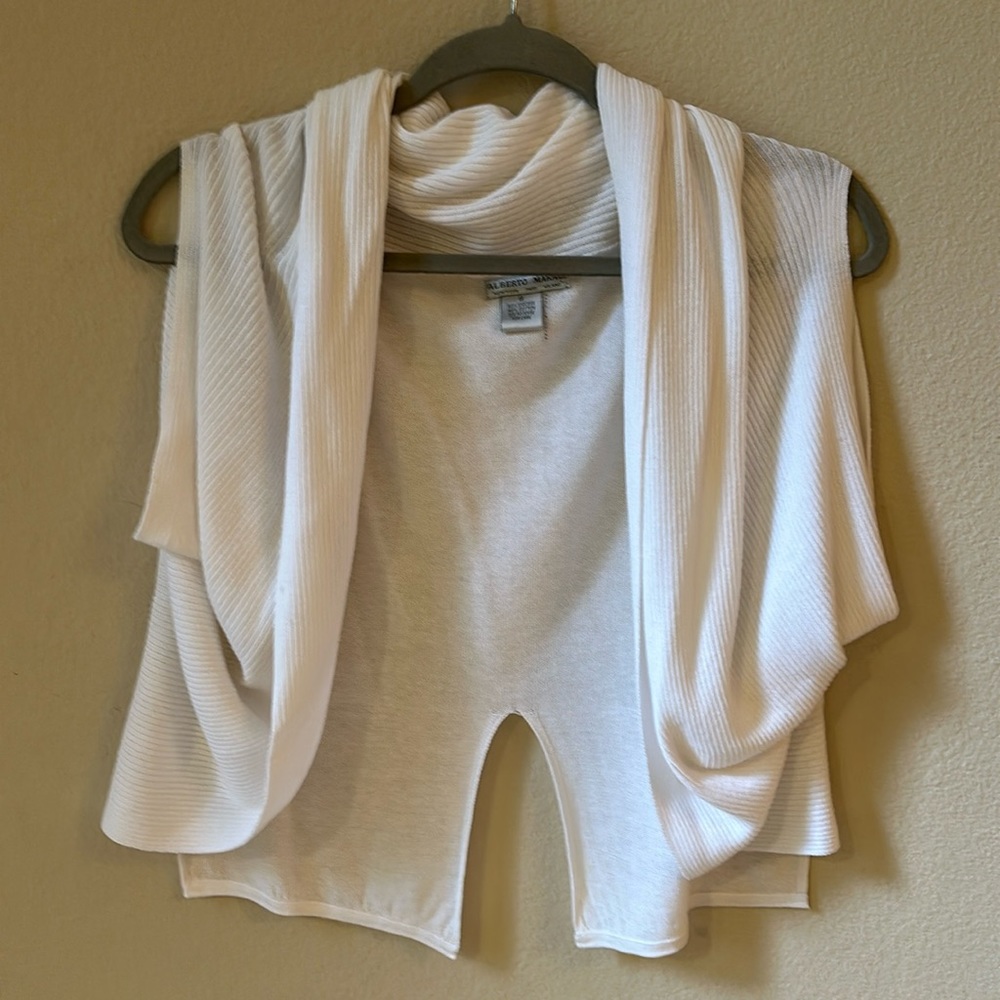 Alberto Makali vest. Size S